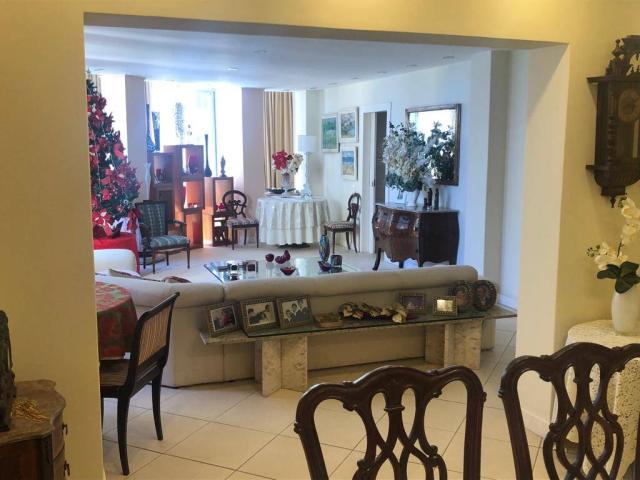 #147 - Apartamento para Venda em Rio de Janeiro - RJ