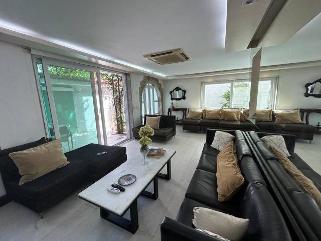 #193 - Casa para Venda em Rio de Janeiro - RJ