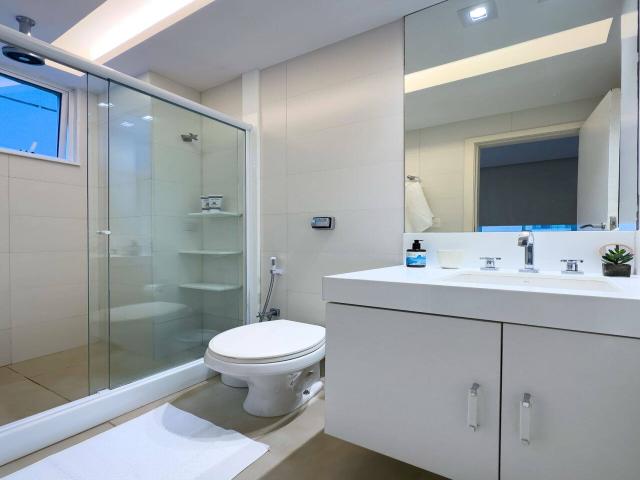 #215 - Apartamento para Venda em Rio de Janeiro - RJ