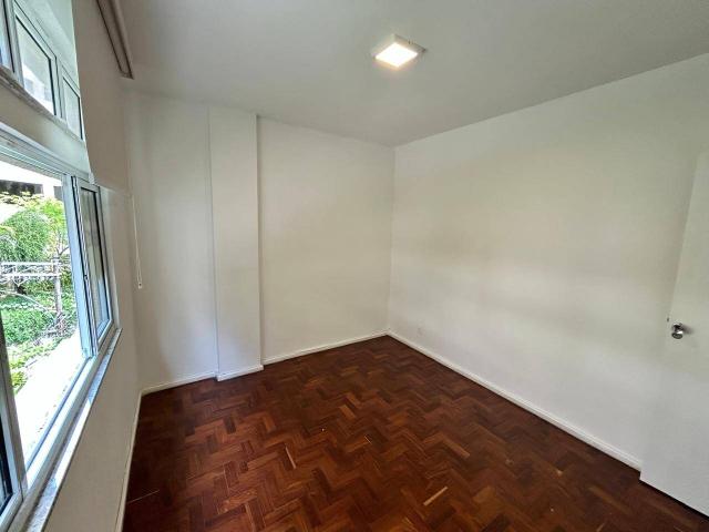 #217 - Apartamento para Venda em Rio de Janeiro - RJ